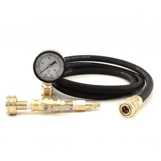 misse en pression des canalisations pour la recherche de fuite de votre piscine - pool serenity