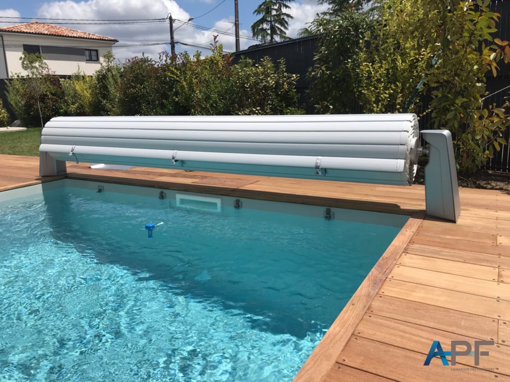 couverture automatique hors sol helios - pool serenity