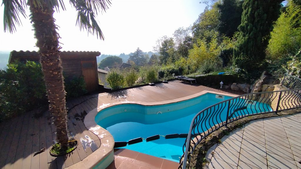 entretien de piscine Rillieux la pape