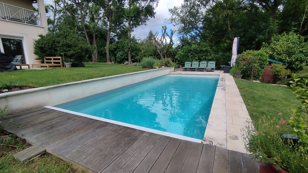 entretien de piscine Misérieux